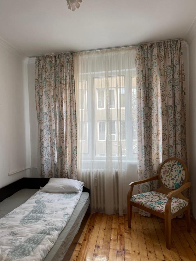 Parchevich 26 Apartment - 24H Self Check-In صوفيا المظهر الخارجي الصورة